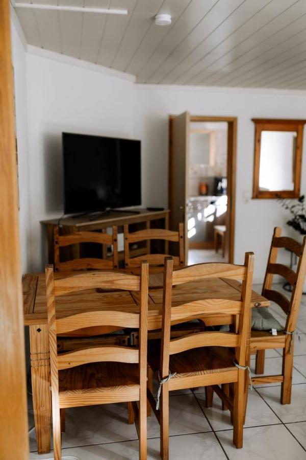 Moderne Landwohnung - Pension - Top Lage 고트마딩겐 외부 사진